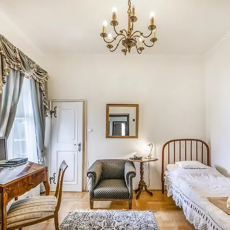 Giselle Buda Castle Oda ve Kahvaltı Budapeşte