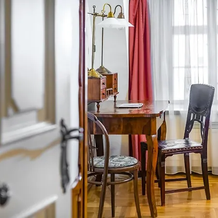 Giselle Buda Castle 4*