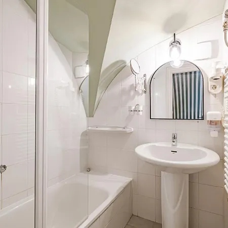 Giselle Buda Castle Hotel Budapest
